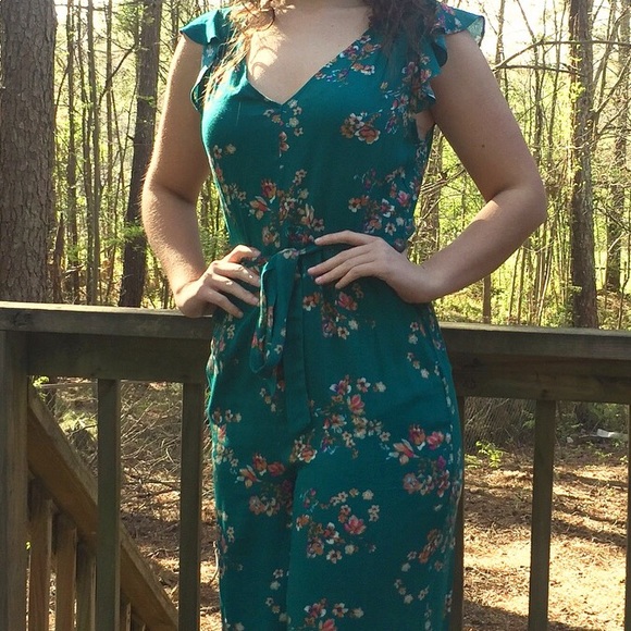 Green Jumpsuit with Flower Pattern - Picture 3 of 3